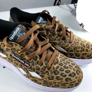 FW7952] Womens Reebok Club C Double Revenge